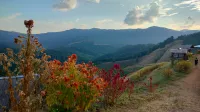 Mountain vistas at Mon Mae Tek Campground