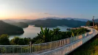 Skywalk Huai Ree Reservoir